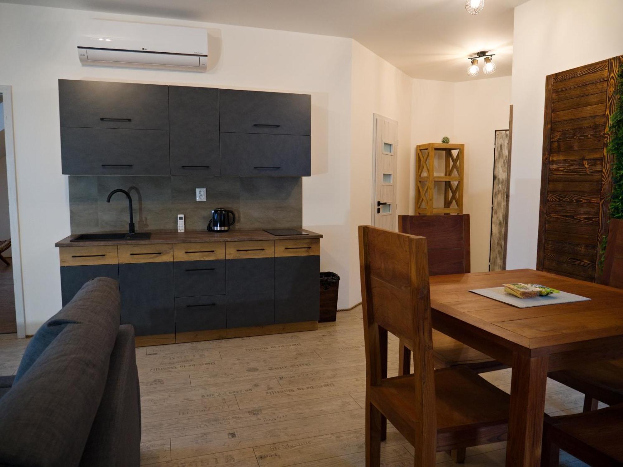 Apartman Vulcano Zvolen Exterior photo